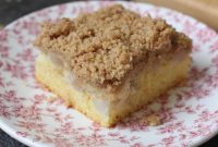 Pear Crumble Cake Recipe: Moist Pear Cake with Crunchy Topping