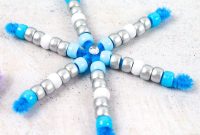 DIY Pipe Cleaner Snowflakes: Quick Winter Craft Ideas
