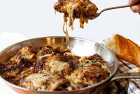 Skillet Chicken with French Onion Sauce