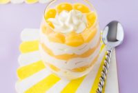 Creamy Lemon Cheesecake Cups with Zesty Graham Crumble