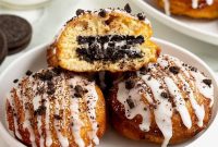 Cinnamon Roll–Stuffed Fried Oreos: Decadent Dessert Recipe