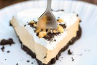 No-Bake Frozen Peanut Butter Pie Recipe for Creamy Summer Desserts