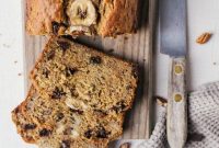 Moist Whole-Wheat Banana Bread Recipe with Walnuts