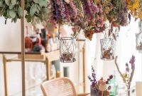 How to Host a DIY Dried Flower Party at Home