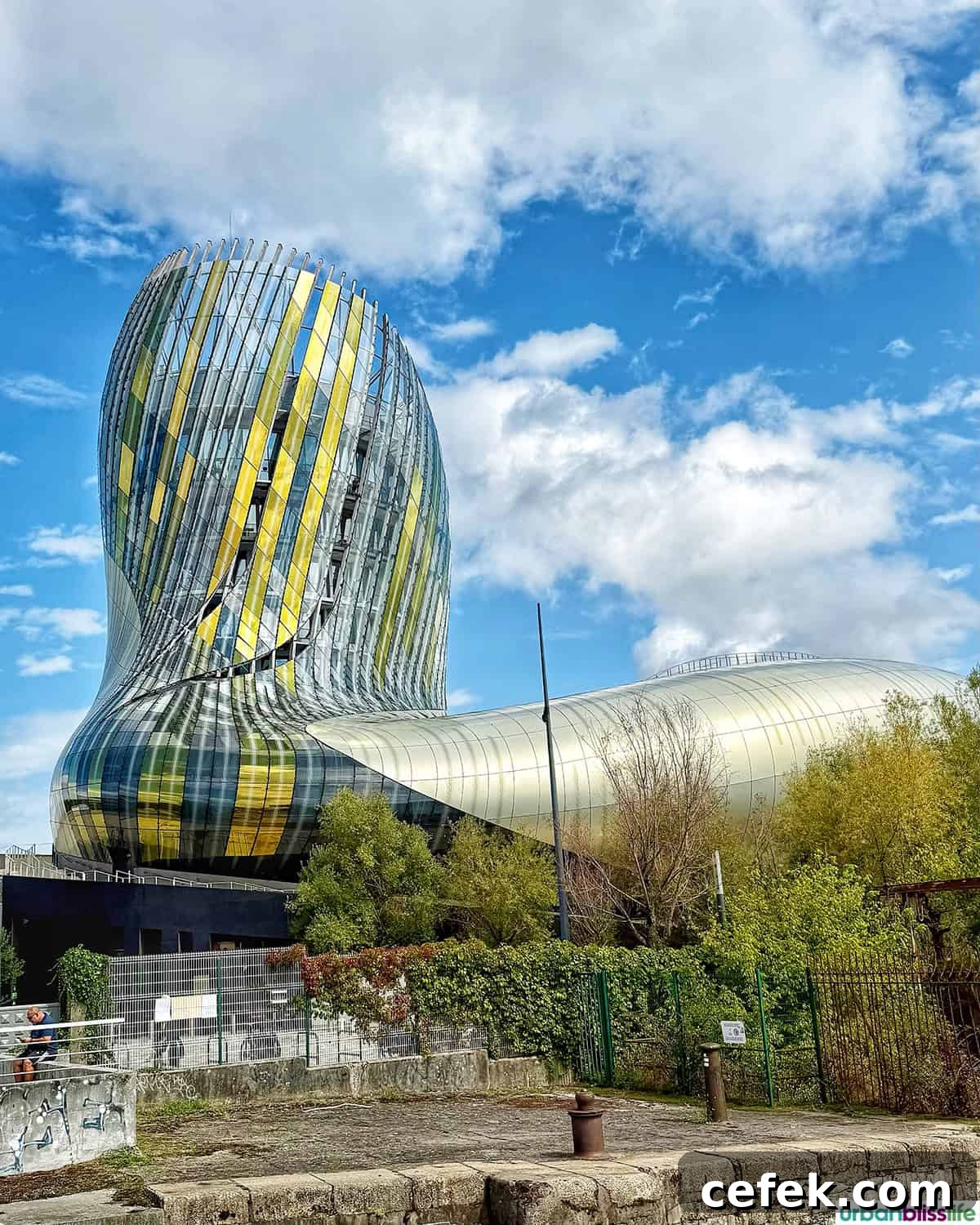 La Cite du Vin exterior building.