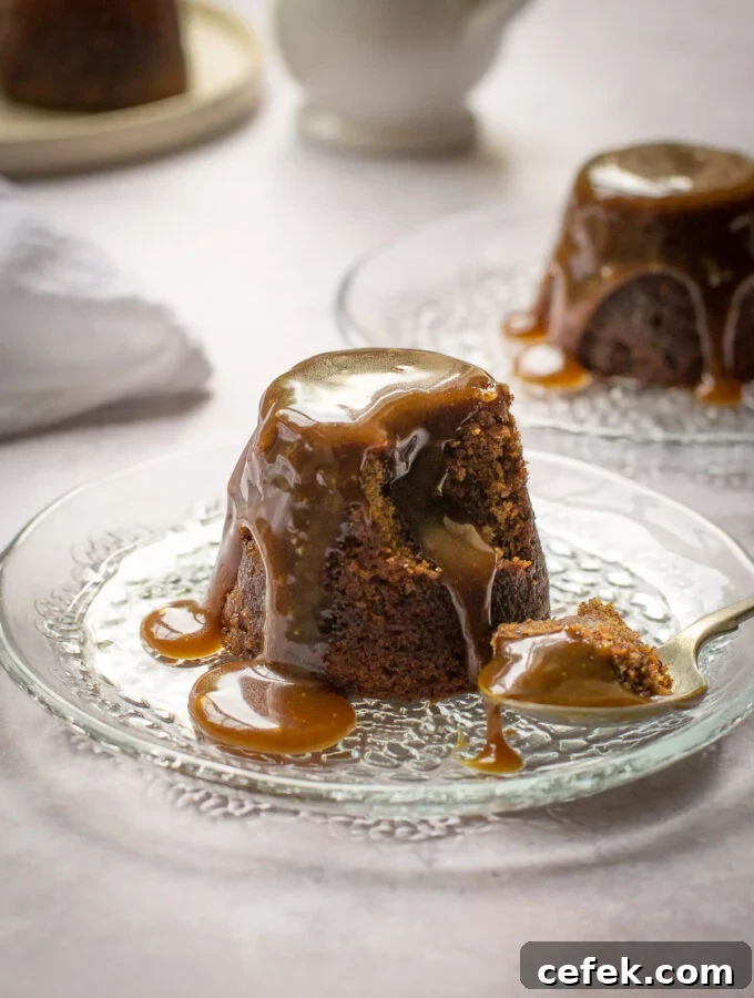 vegan sticky toffee pudding