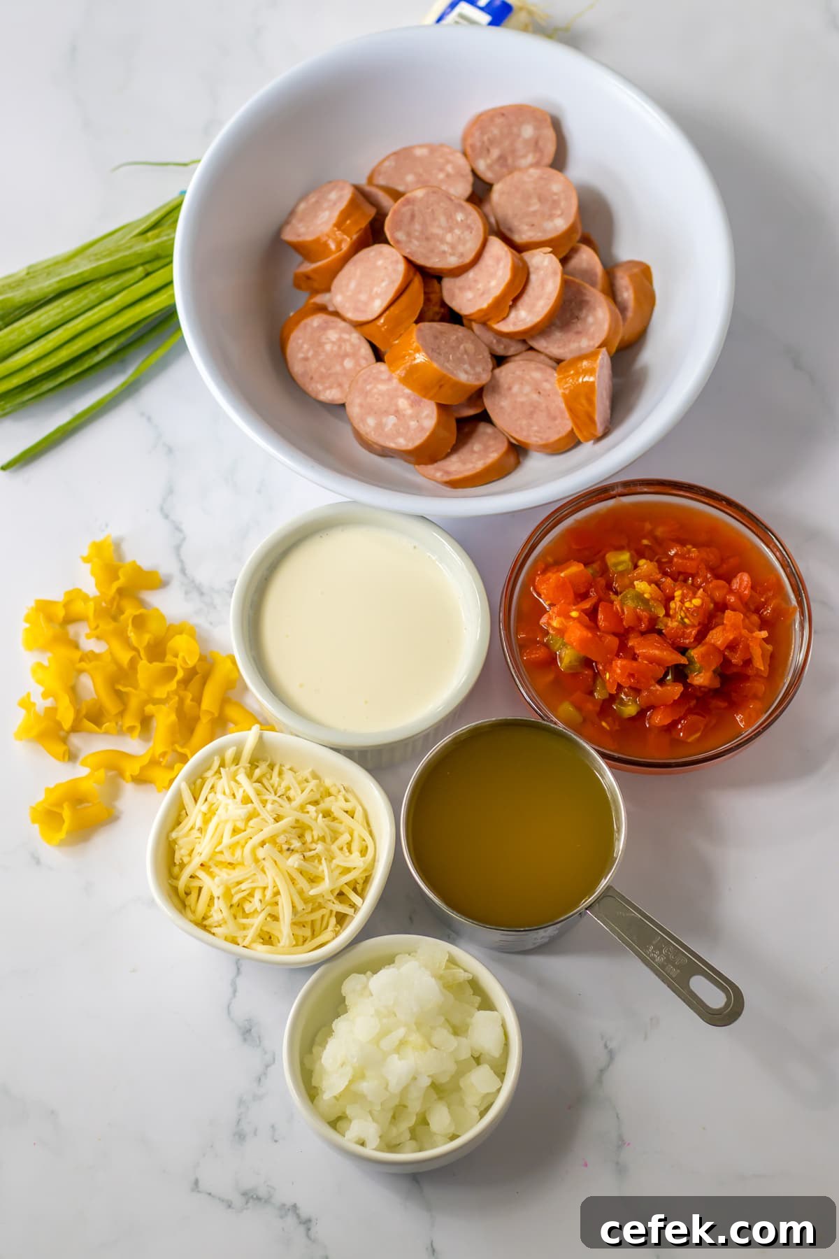 ingredients needed to make creamy sausage pasta