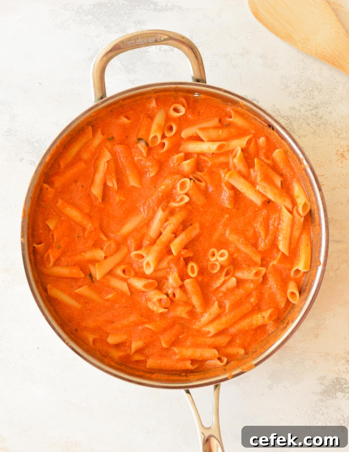 pasta in tomato cream sauce