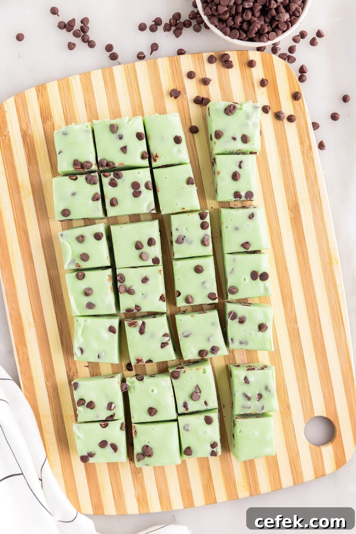 Cut and ready to serve fudge.