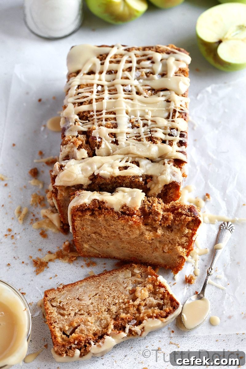 Apple Crumble Loaf Cake