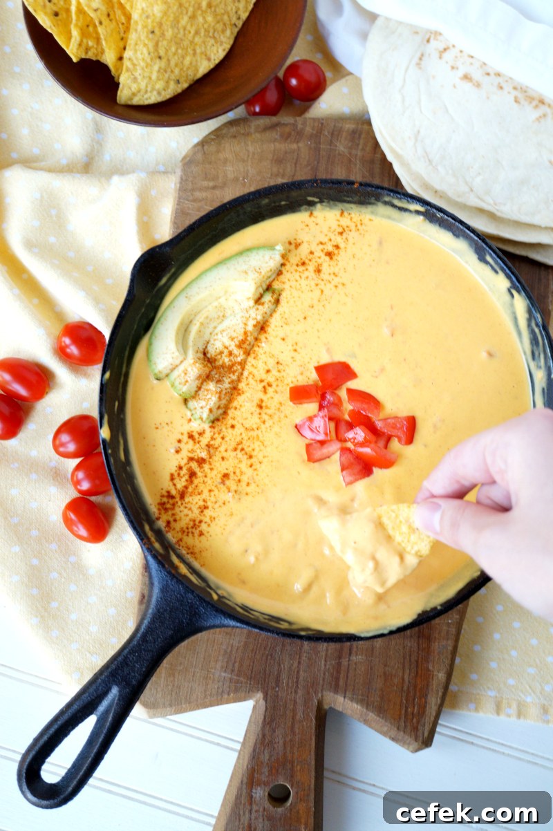6-ingredient traditional yellow queso | The Baking Fairy