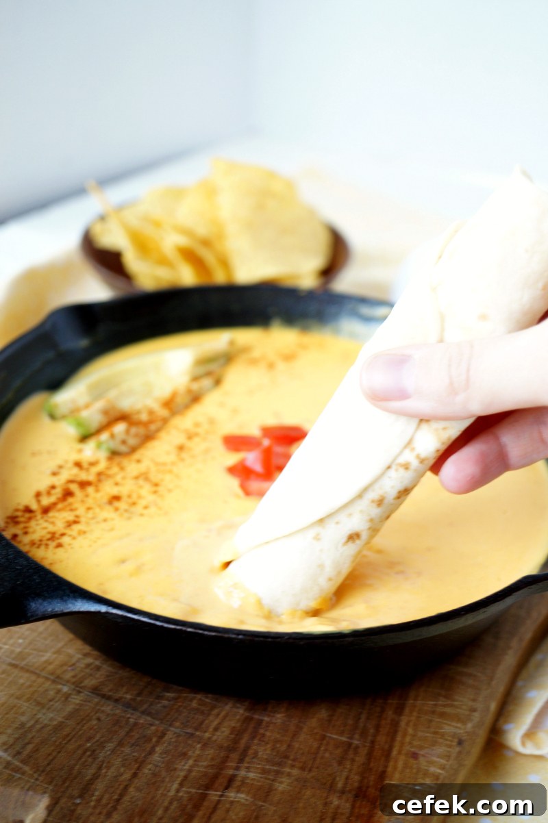 6-ingredient traditional yellow queso | The Baking Fairy