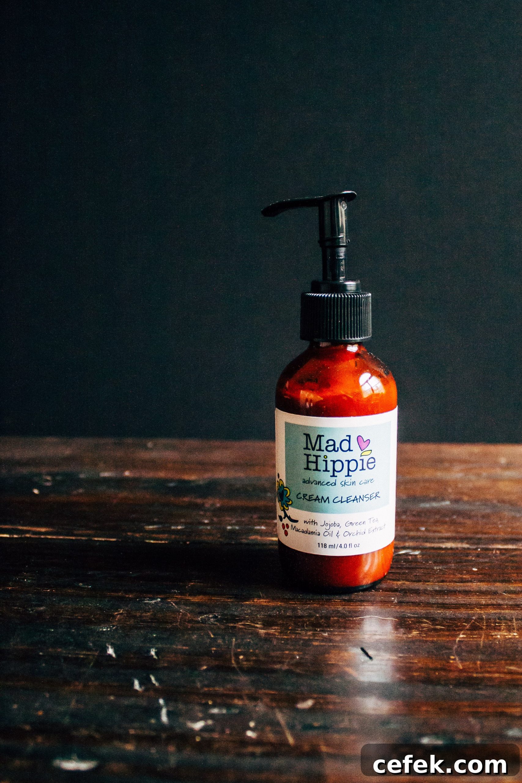 Vegan Beauty Review | Mad Hippie Skincare | Well and Full | #vegan #beauty #skincare