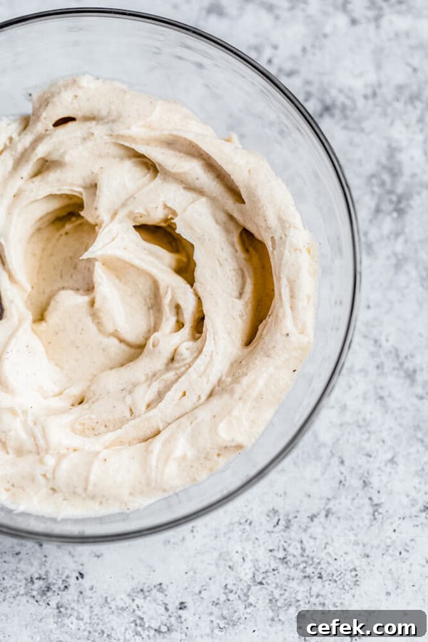 bowl of chai cream cheese icing