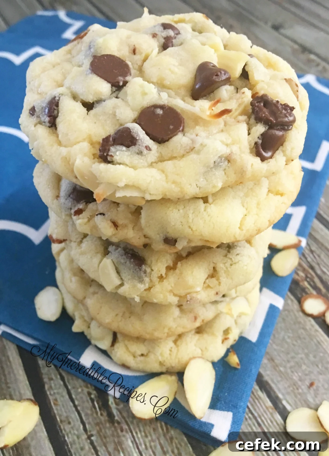 Chewy Almond Joy Cookies with Coconut, Chocolate and Almonds 2 almond1