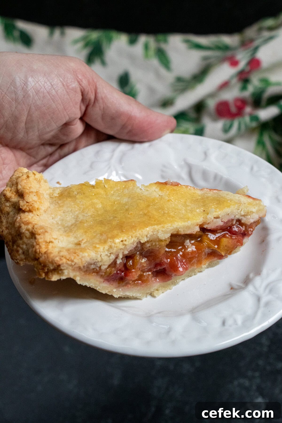 Classic Strawberry Rhubarb Pie Recipe 16 slice of strawberry rhubarb pie